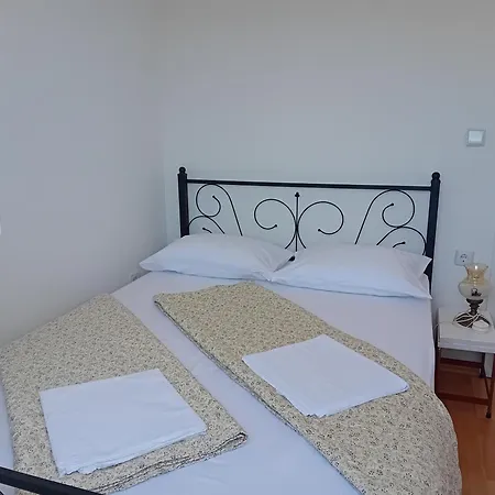 아파트 Mala Lanterna